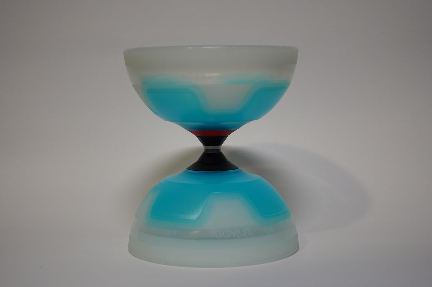 Sundia Falcon Triple Bearing Diabolo
